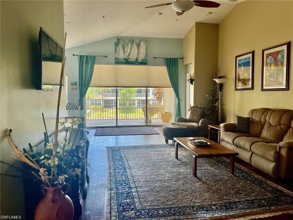 1405 Tiffany LN 1408-2