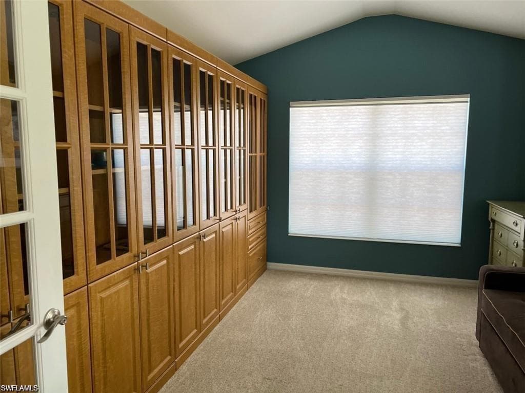 1405 Tiffany LN 1408-17