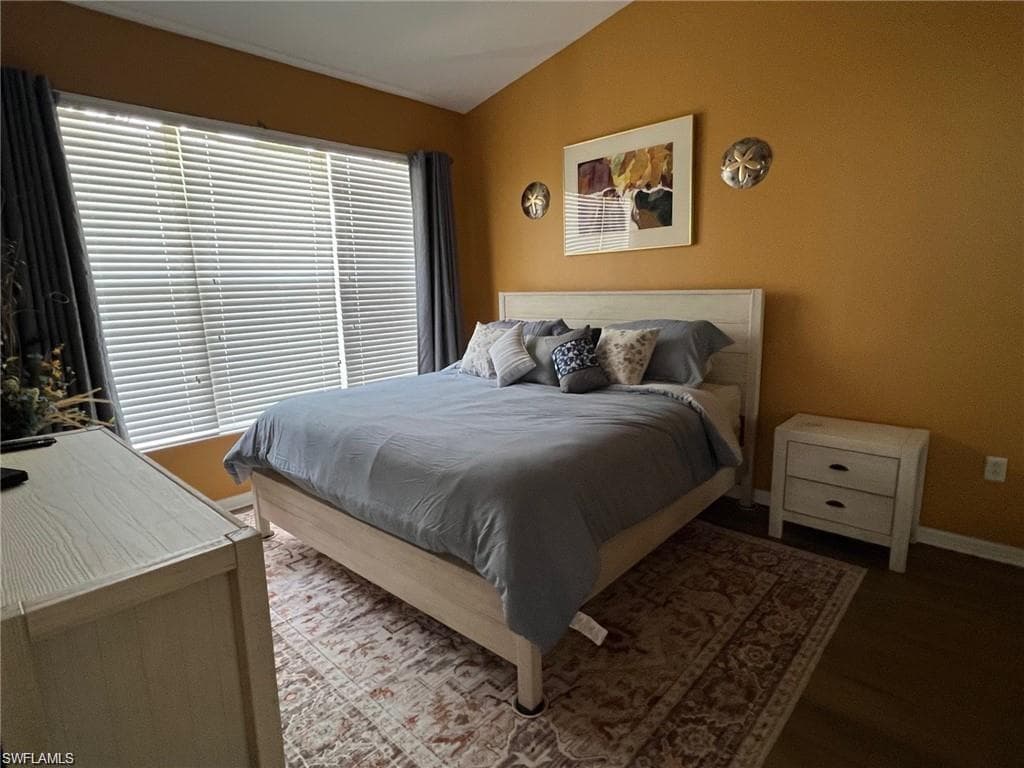 1405 Tiffany LN 1408-9