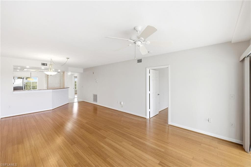 13105 Vanderbilt DR 407-12