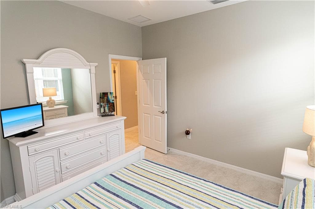 4431 Dutchess Park RD-8