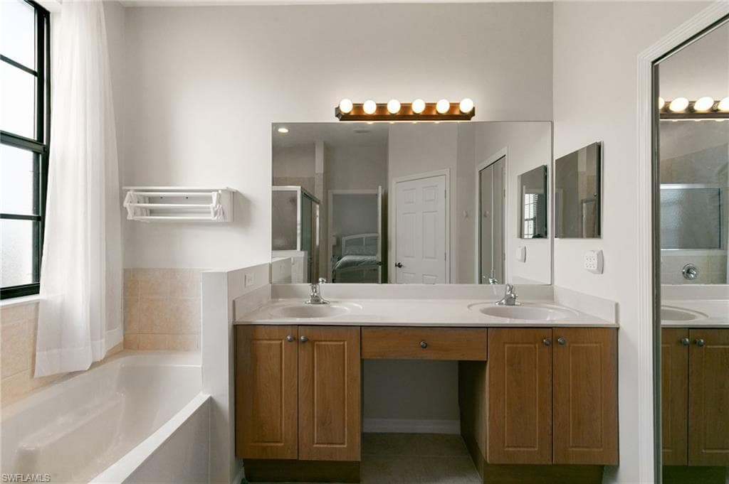 15068 Summit Place CIR-16