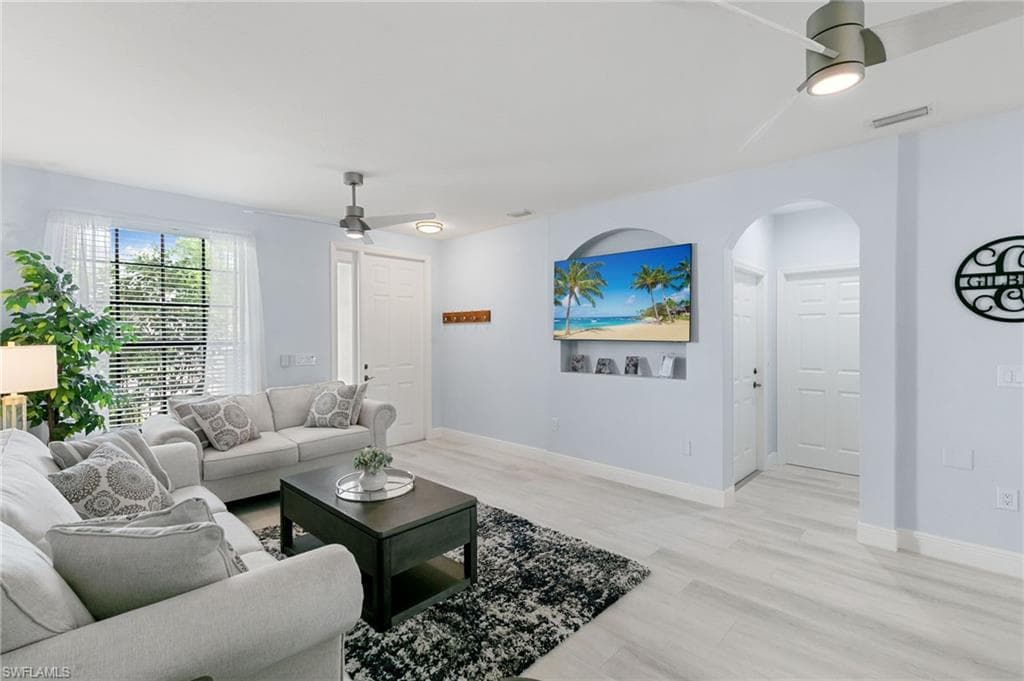 15068 Summit Place CIR-4