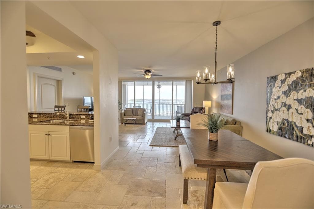 2090 W First ST 1009-2