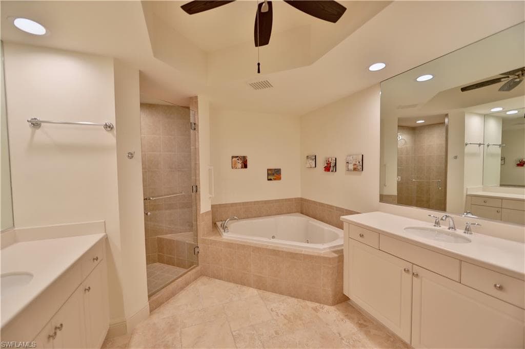 2090 W First ST 1009-22