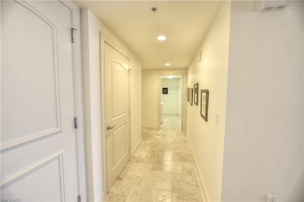 2090 W First ST 1009-32
