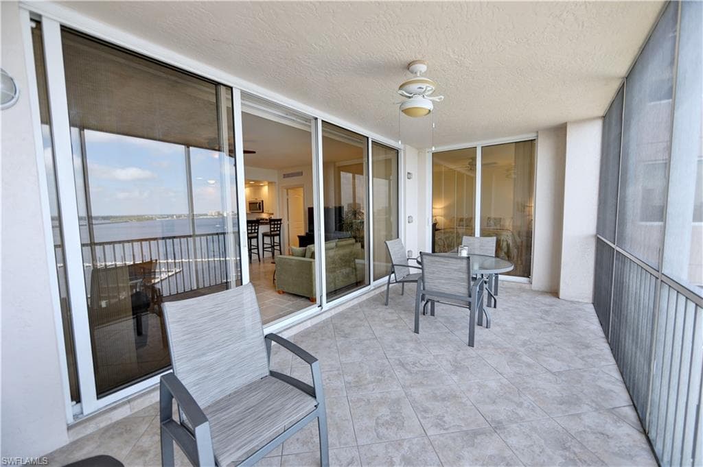 2090 W First ST 1009-10