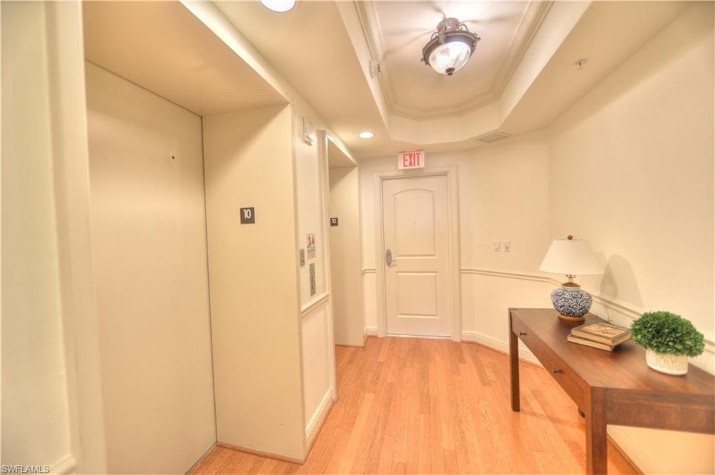 2090 W First ST 1009-33