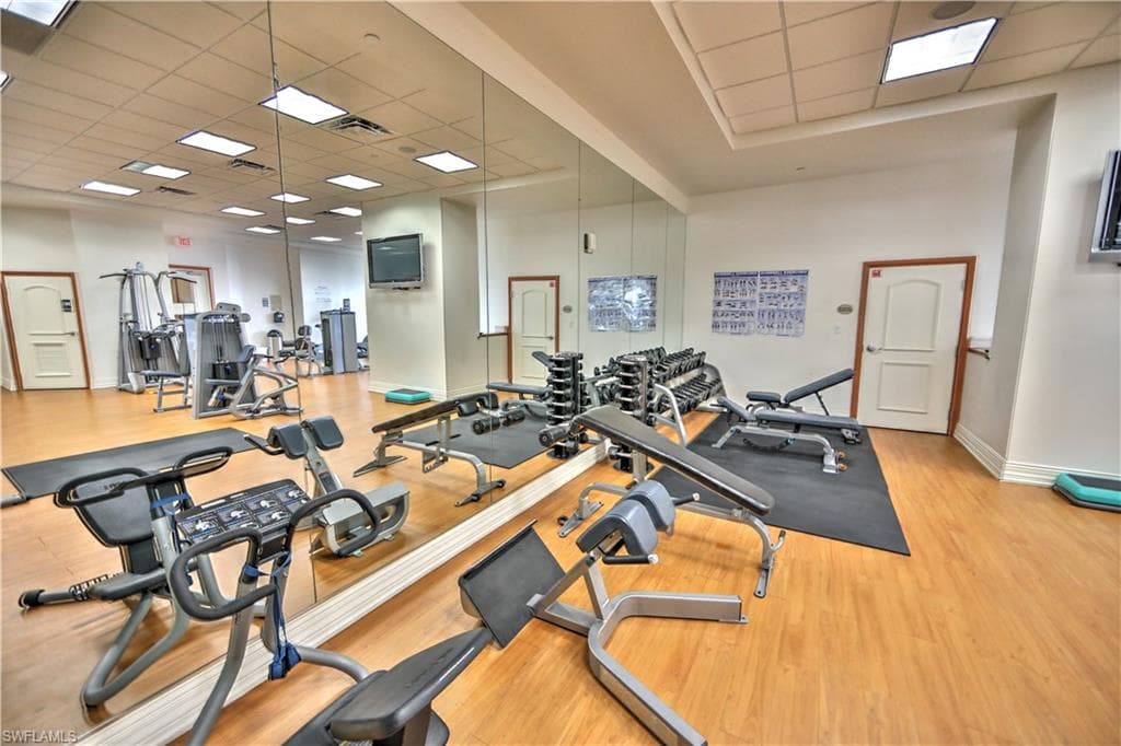 2090 W First ST 1009-41