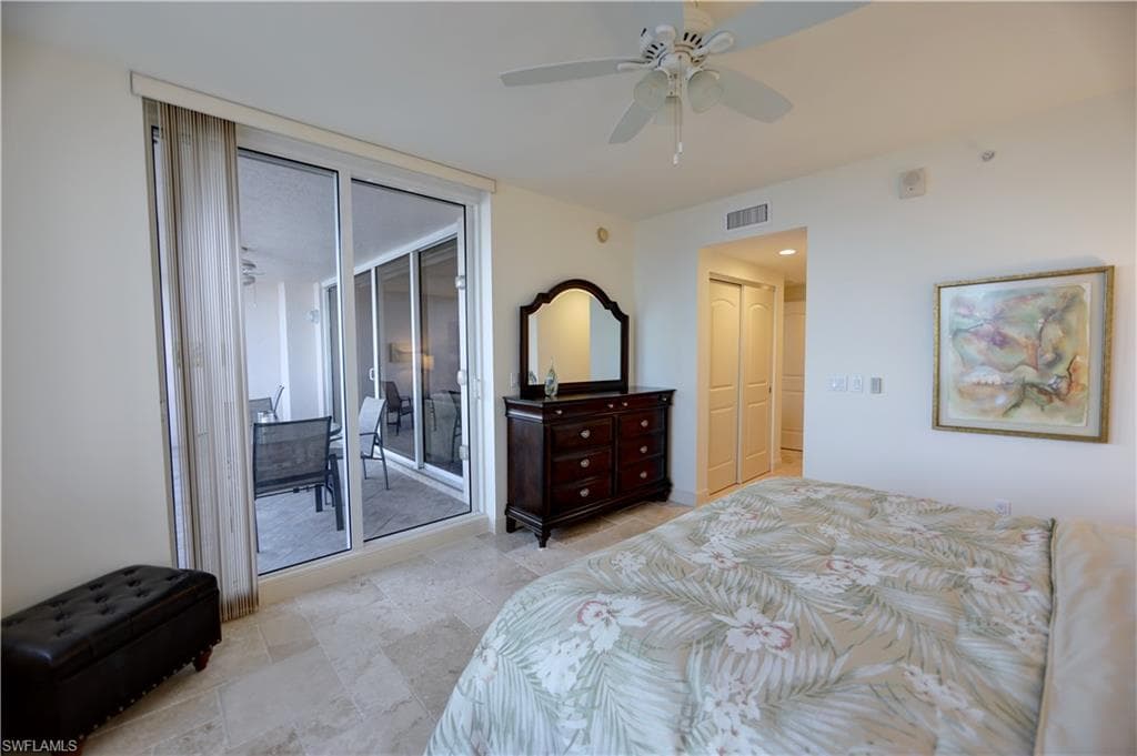 2090 W First ST 1009-18