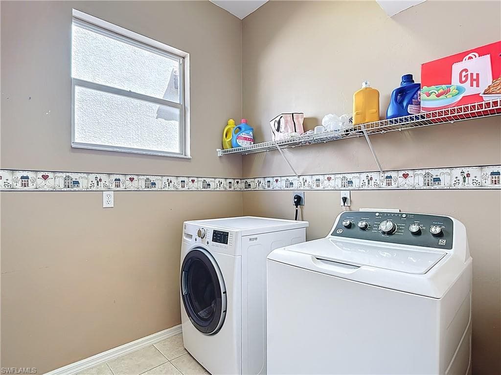12596 Ivory Stone LOOP-11