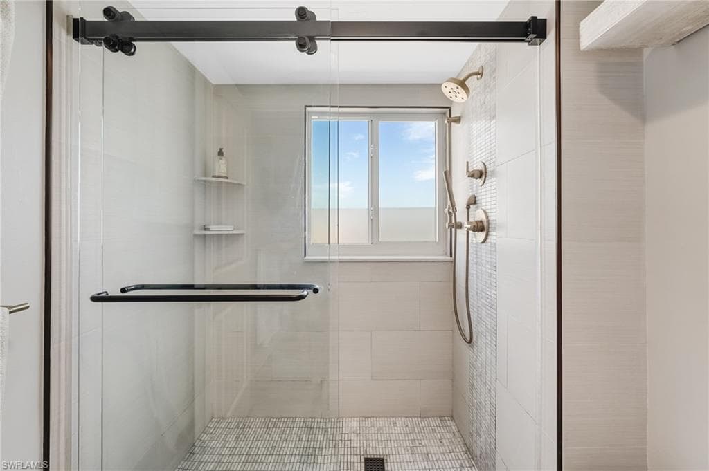 345 Mango ST 401-27
