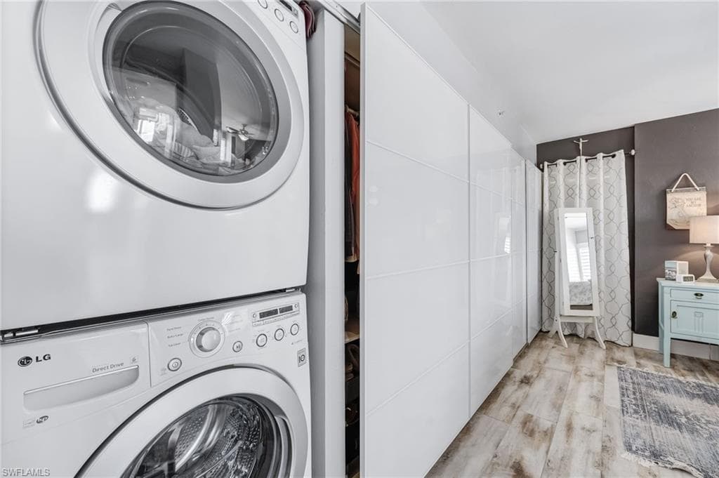 345 Mango ST 401-28