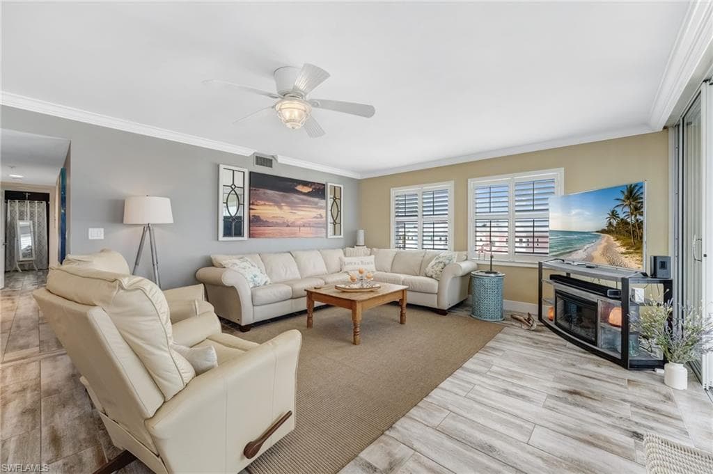 345 Mango ST 401-11