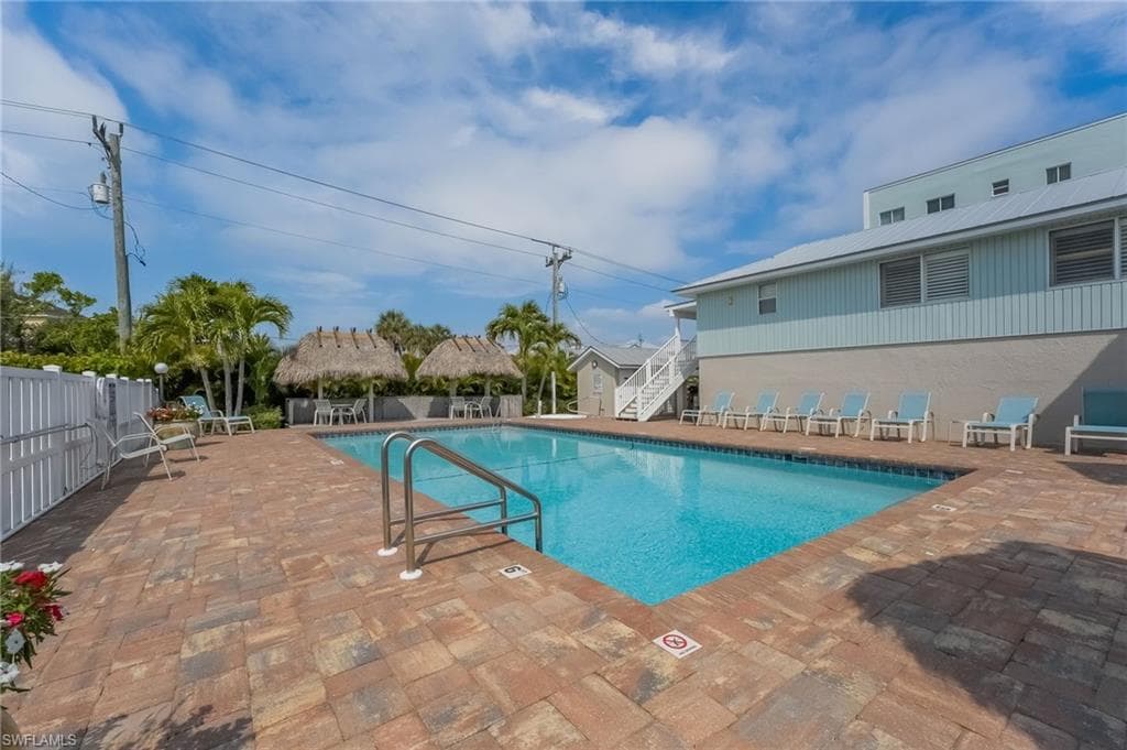 345 Mango ST 401-39
