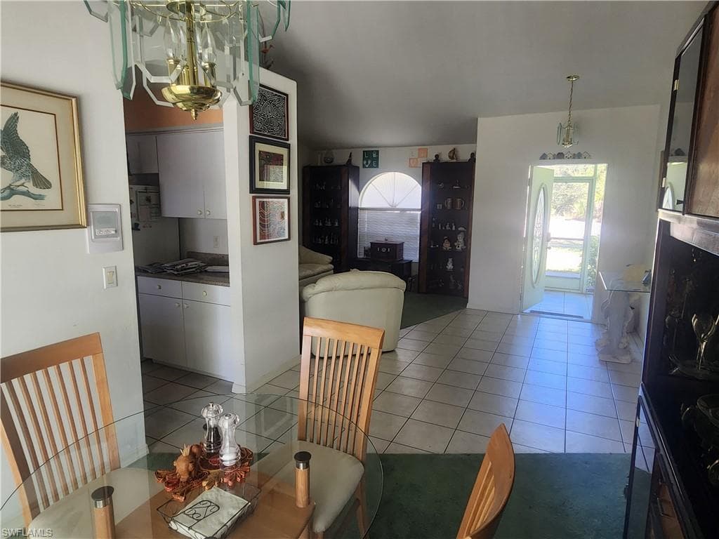 746 Milwaukee BLVD-10