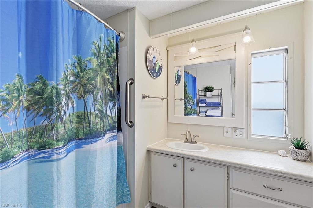 20631 Port DR-23