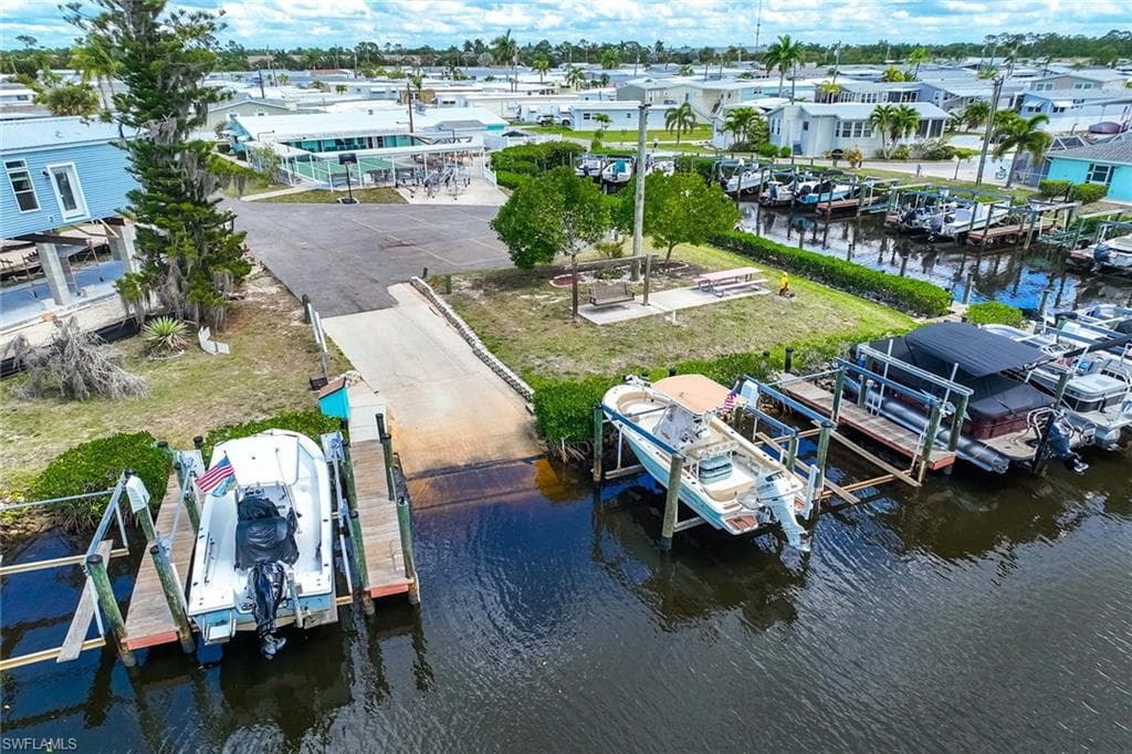 20631 Port DR-3