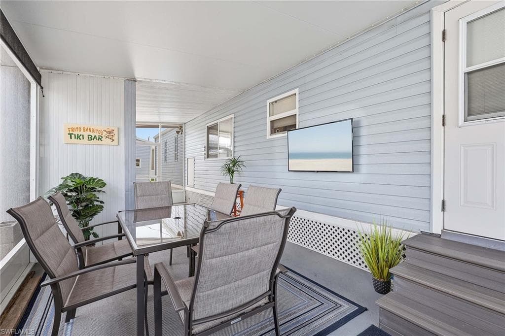 20631 Port DR-25