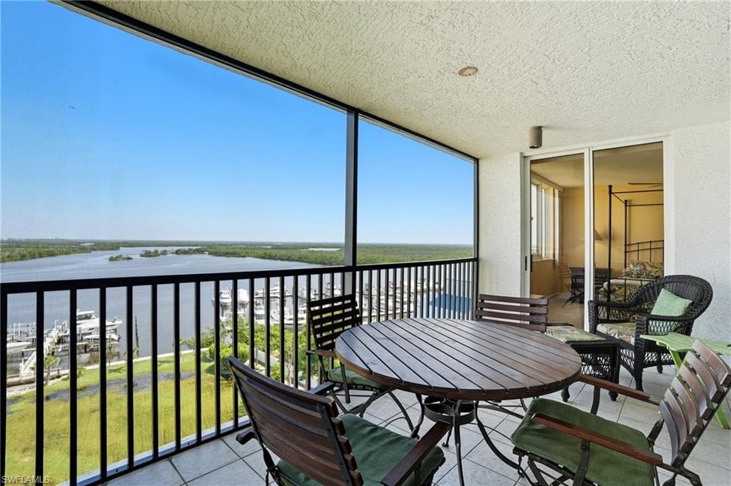 4745 Estero BLVD 801-6