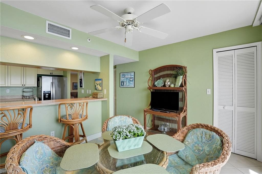 4745 Estero BLVD 801-17