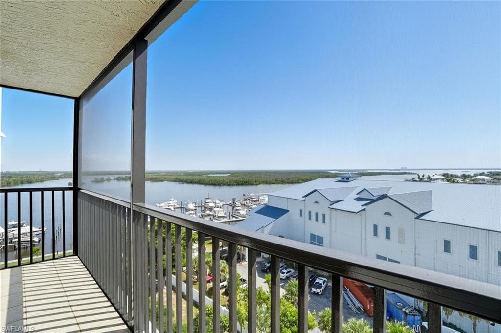 4745 Estero BLVD 801-18