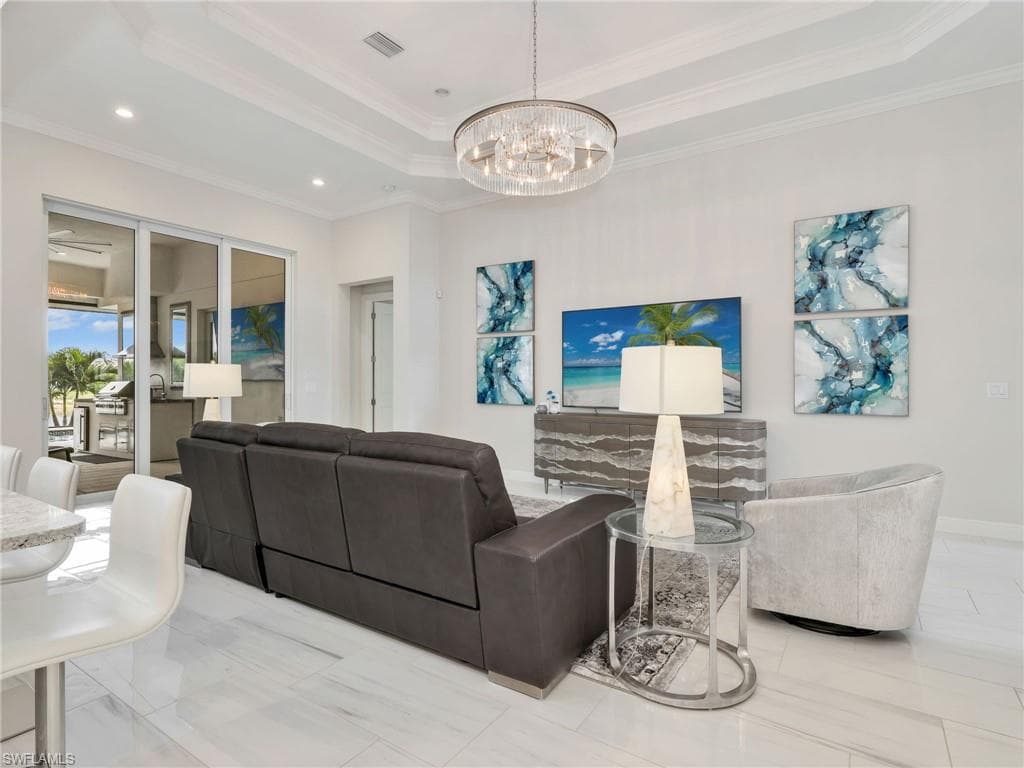 9257 Cayman DR-12