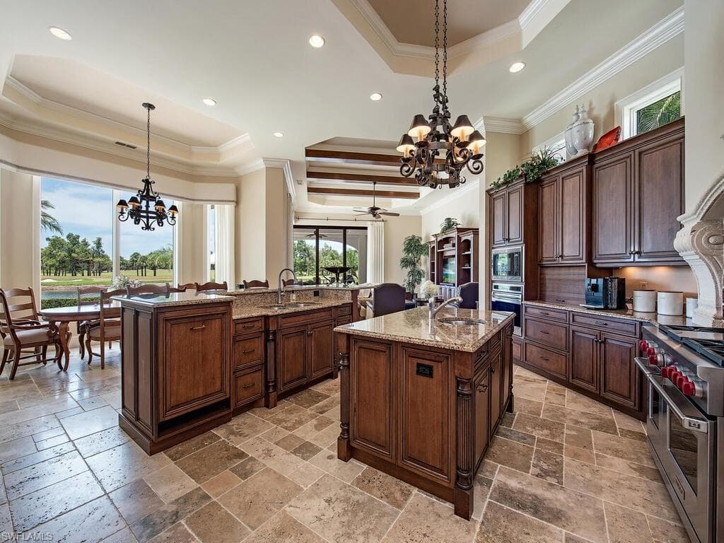 23850 Messina CT-17