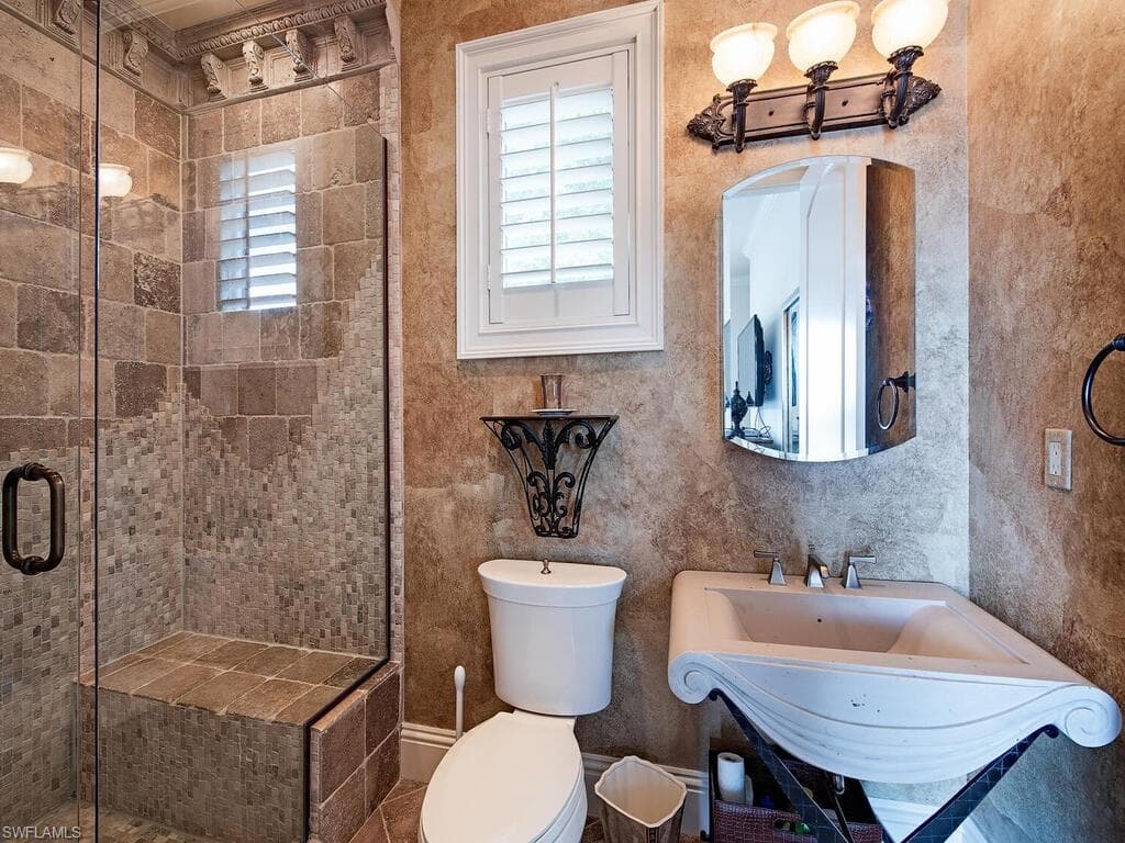 23850 Messina CT-30