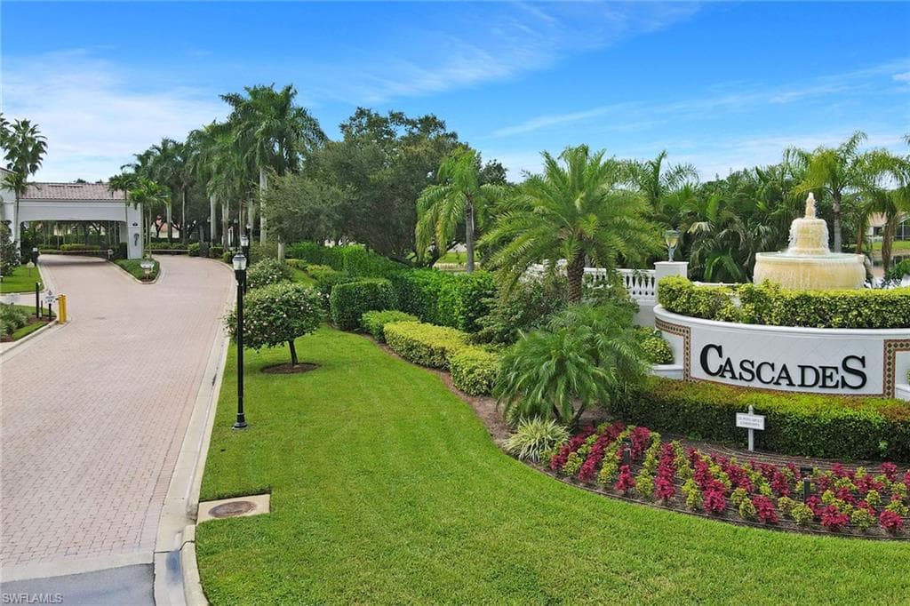 9404 Springview LOOP-27