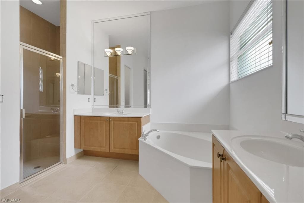 9404 Springview LOOP-17