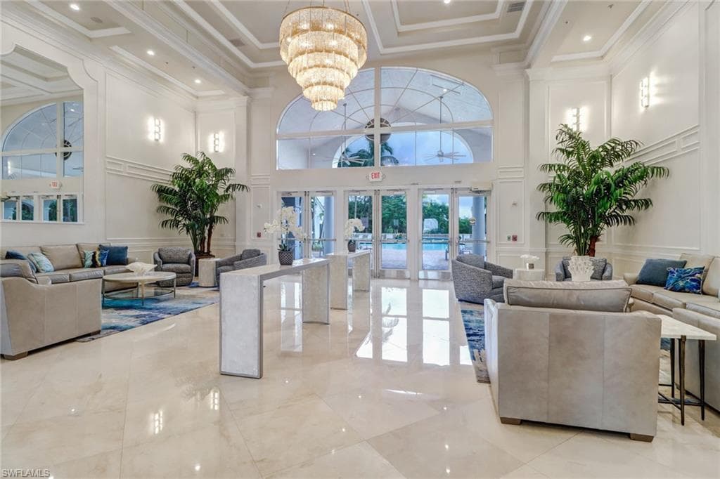9404 Springview LOOP-30