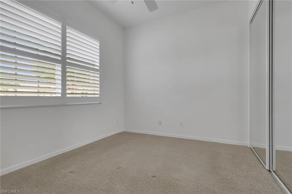 9404 Springview LOOP-19