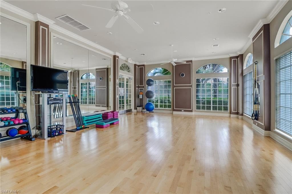 9404 Springview LOOP-44