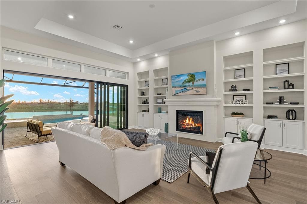 15429 Turin DR-8