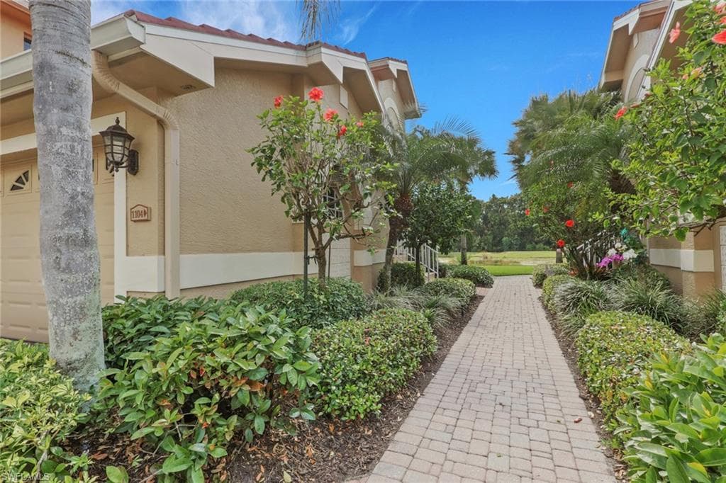 20300 Calice CT 1104-2