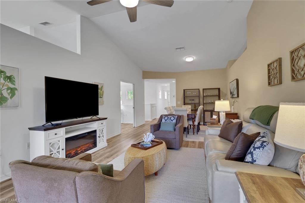 20300 Calice CT 1104-6