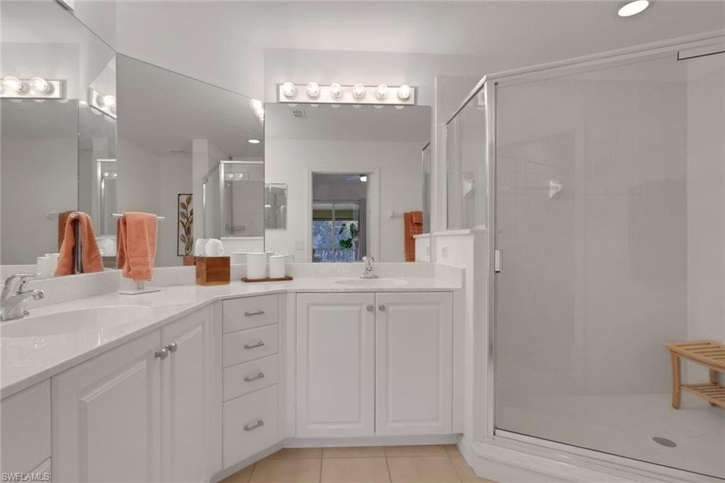 20300 Calice CT 1104-20