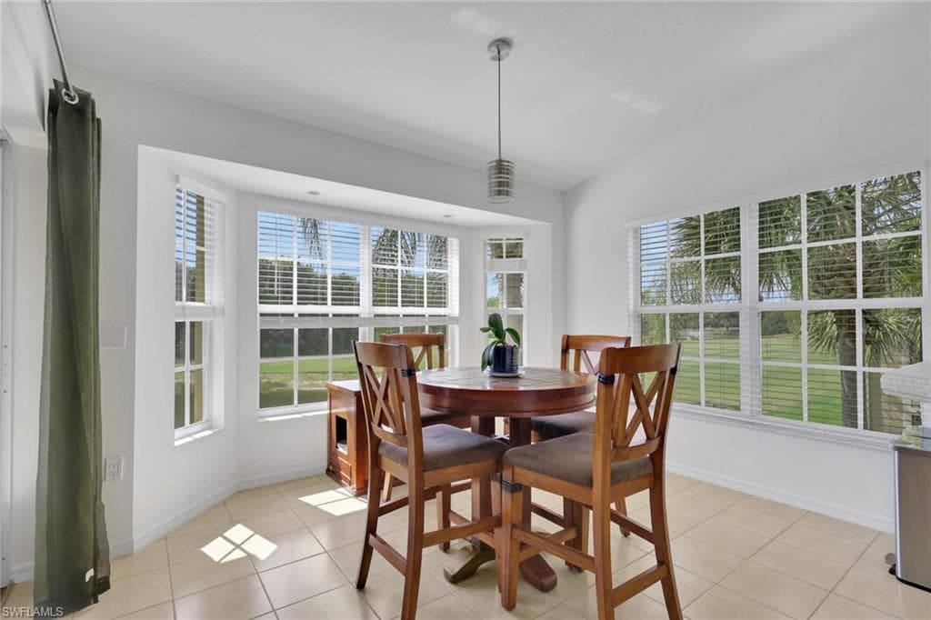 20300 Calice CT 1104-9