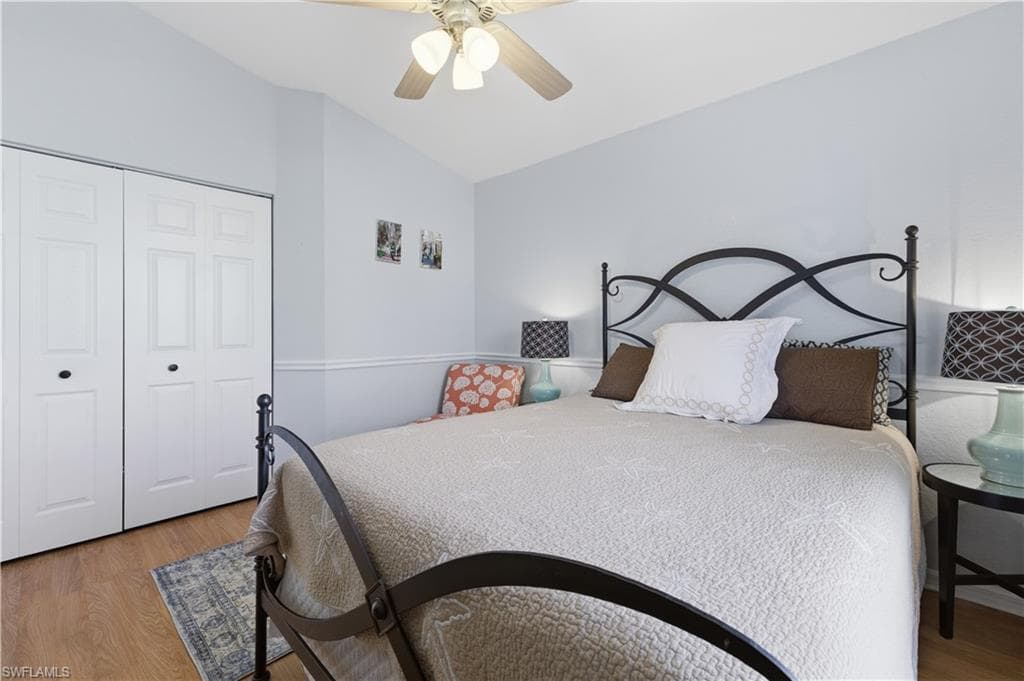 5778 Greenwood CIR-8