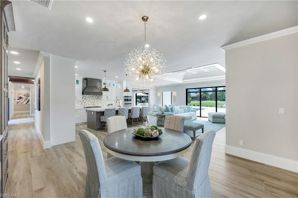 4701 Oak Leaf DR-7