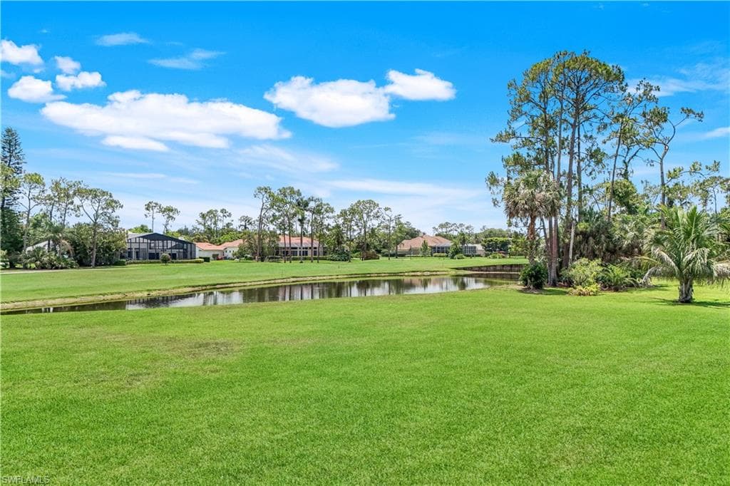4701 Oak Leaf DR-36