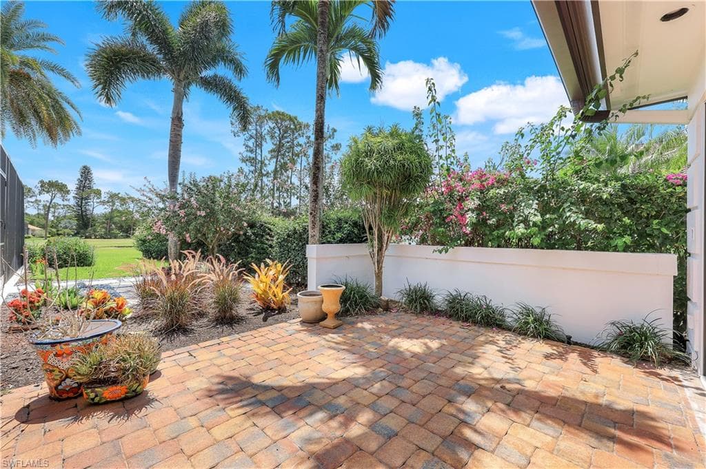 4701 Oak Leaf DR-35
