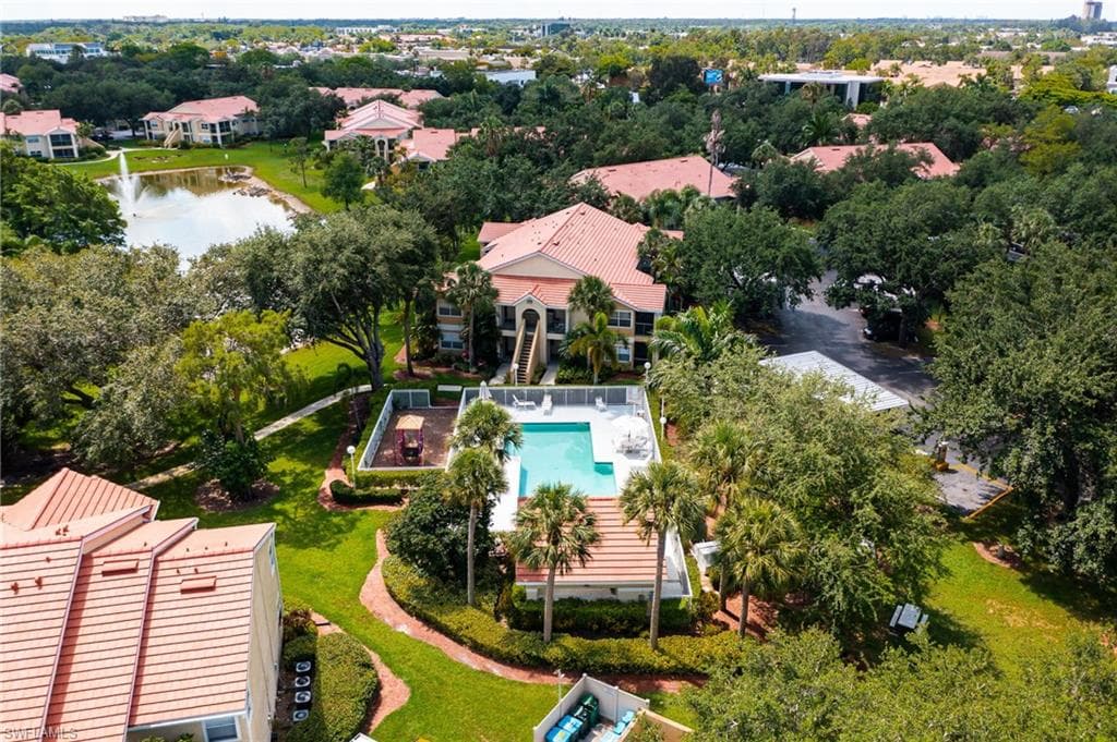 12550 Equestrian CIR 602-33