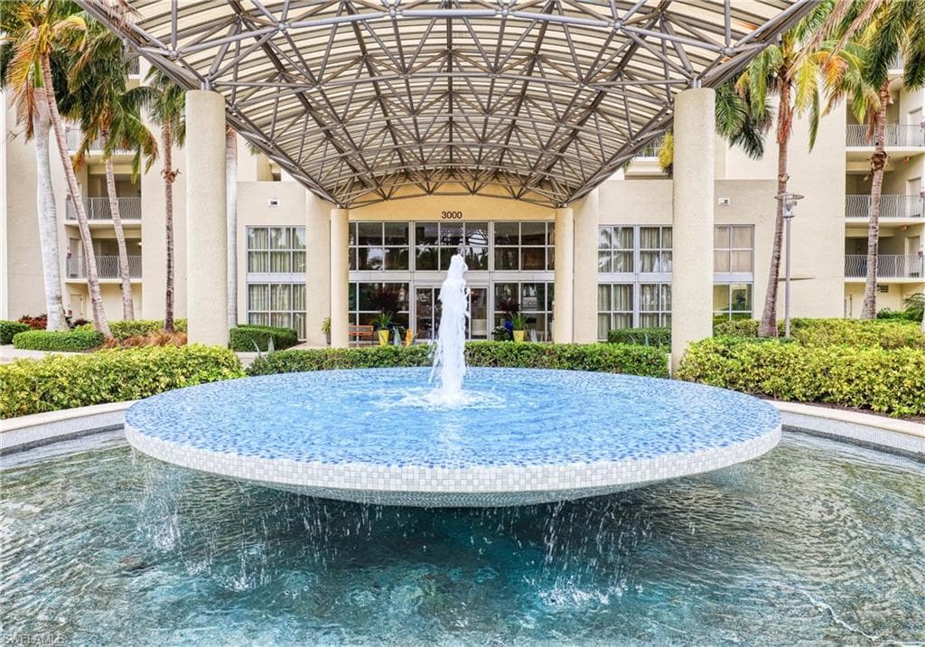 3000 Oasis Grand BLVD 701-48