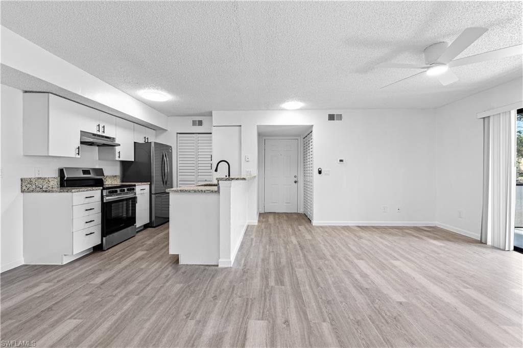2094 Arbour Walk CIR 3018-11