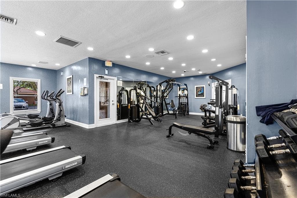 2094 Arbour Walk CIR 3018-19