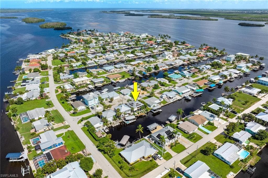 2761 Geary ST-39