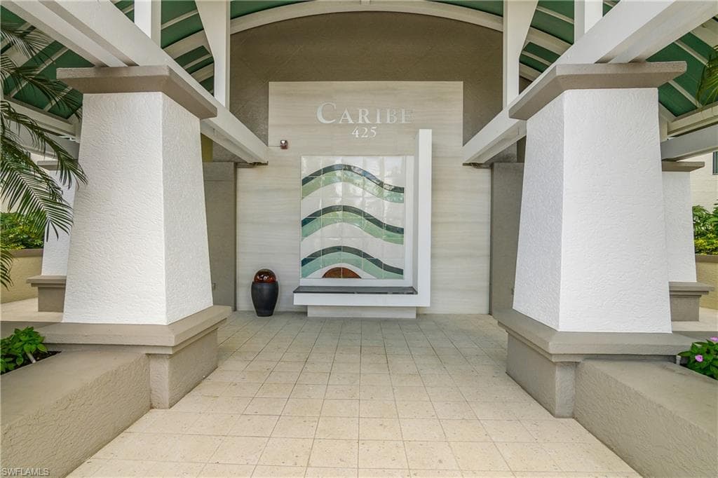 425 Cove Tower DR 504-30