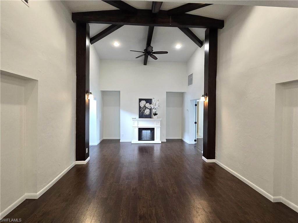 8512 Chatham ST-5